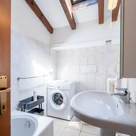 Romantic Hideaway In Белладжо